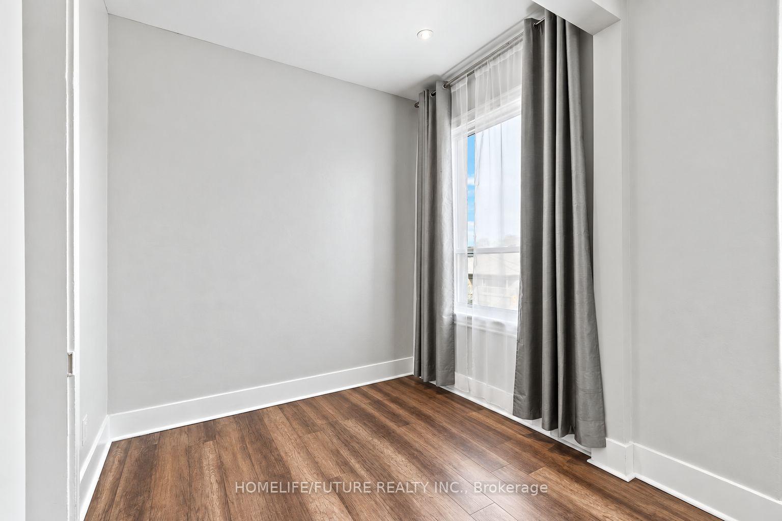Photo 9 of 181 West Avenue, Hamilton, Landsdale — HOMEH
