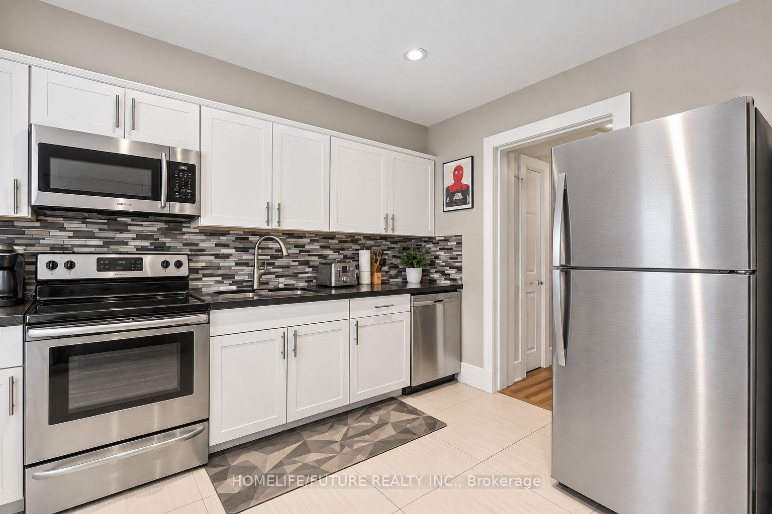 Photo 19 of 181 West Avenue, Hamilton, Landsdale — HOMEH