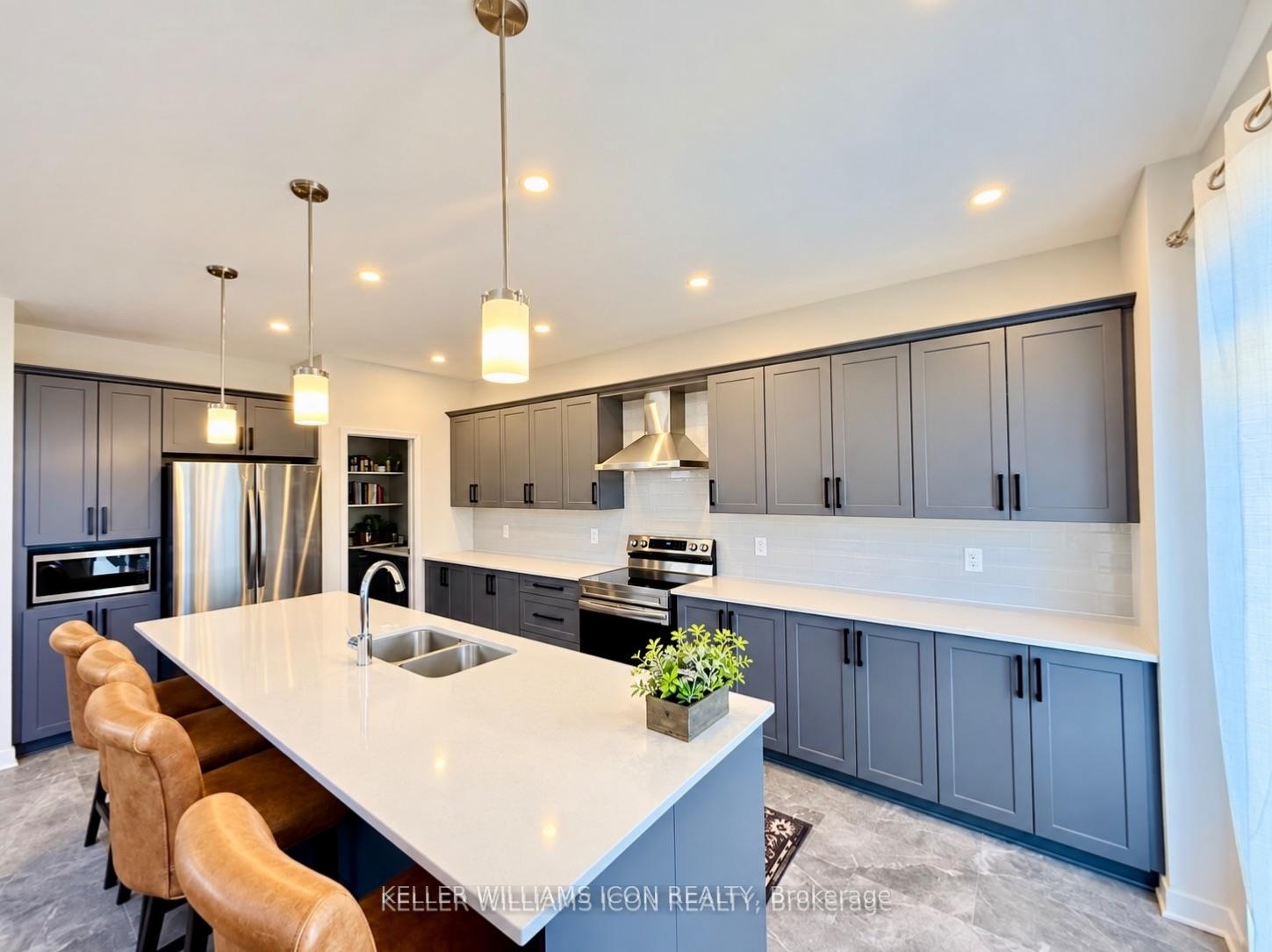 Photo 7 of 742 Brian Good Avenue, Ottawa, Riverside South/Gloucester Glen — HOMEH