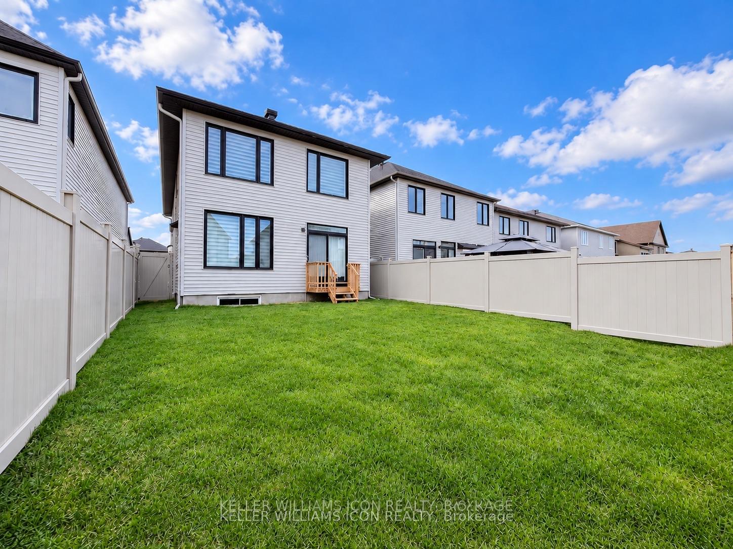 Photo 20 of 742 Brian Good Avenue, Ottawa, Riverside South/Gloucester Glen — HOMEH