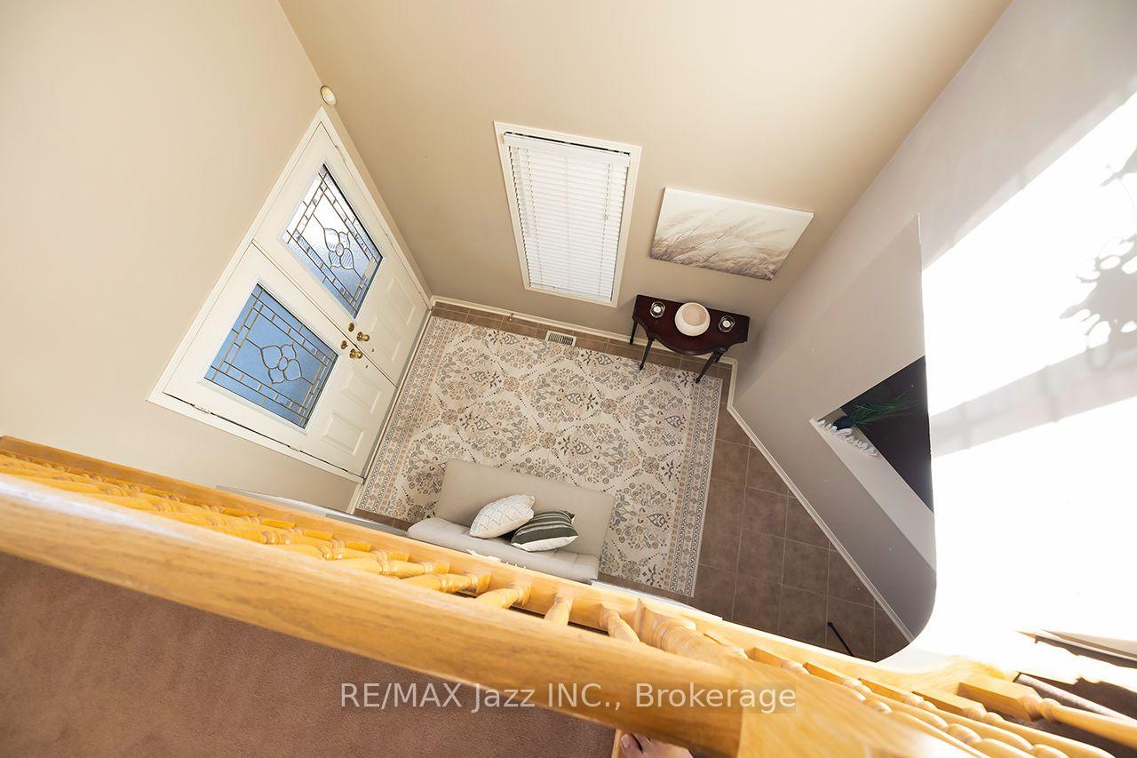 Photo 5 of 1546 Rorison Street, Oshawa, Taunton — HOMEH