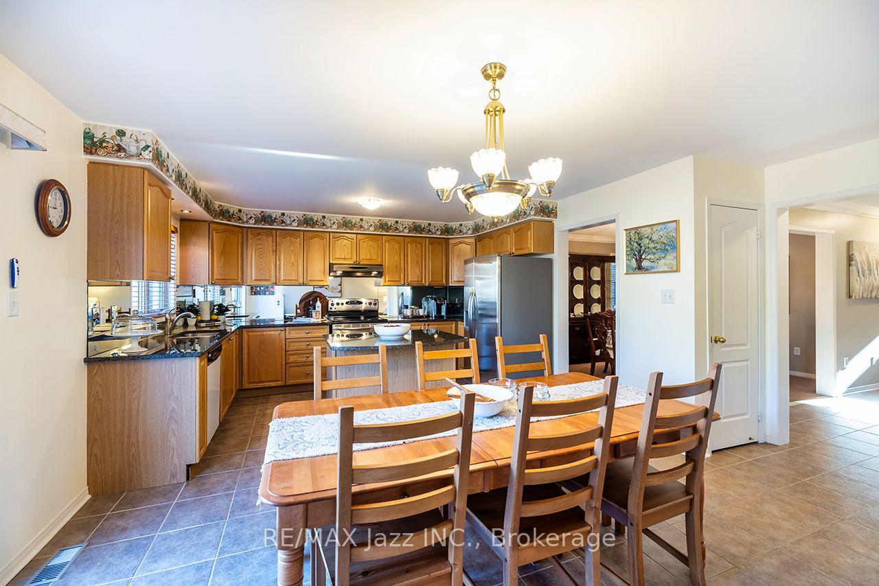 Photo 7 of 1546 Rorison Street, Oshawa, Taunton — HOMEH