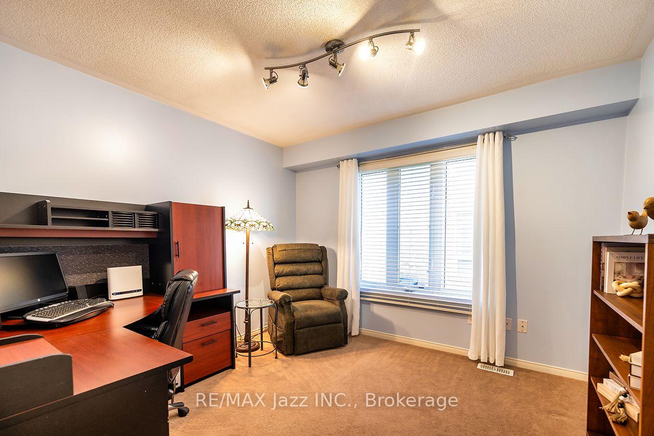 Photo 33 of 1546 Rorison Street, Oshawa, Taunton — HOMEH