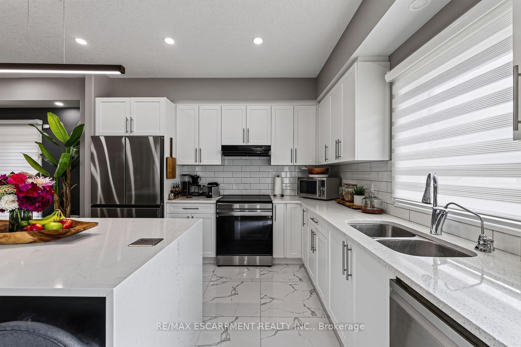 Photo 8 of 9 Gibbons Road, Brant, Paris — HOMEH