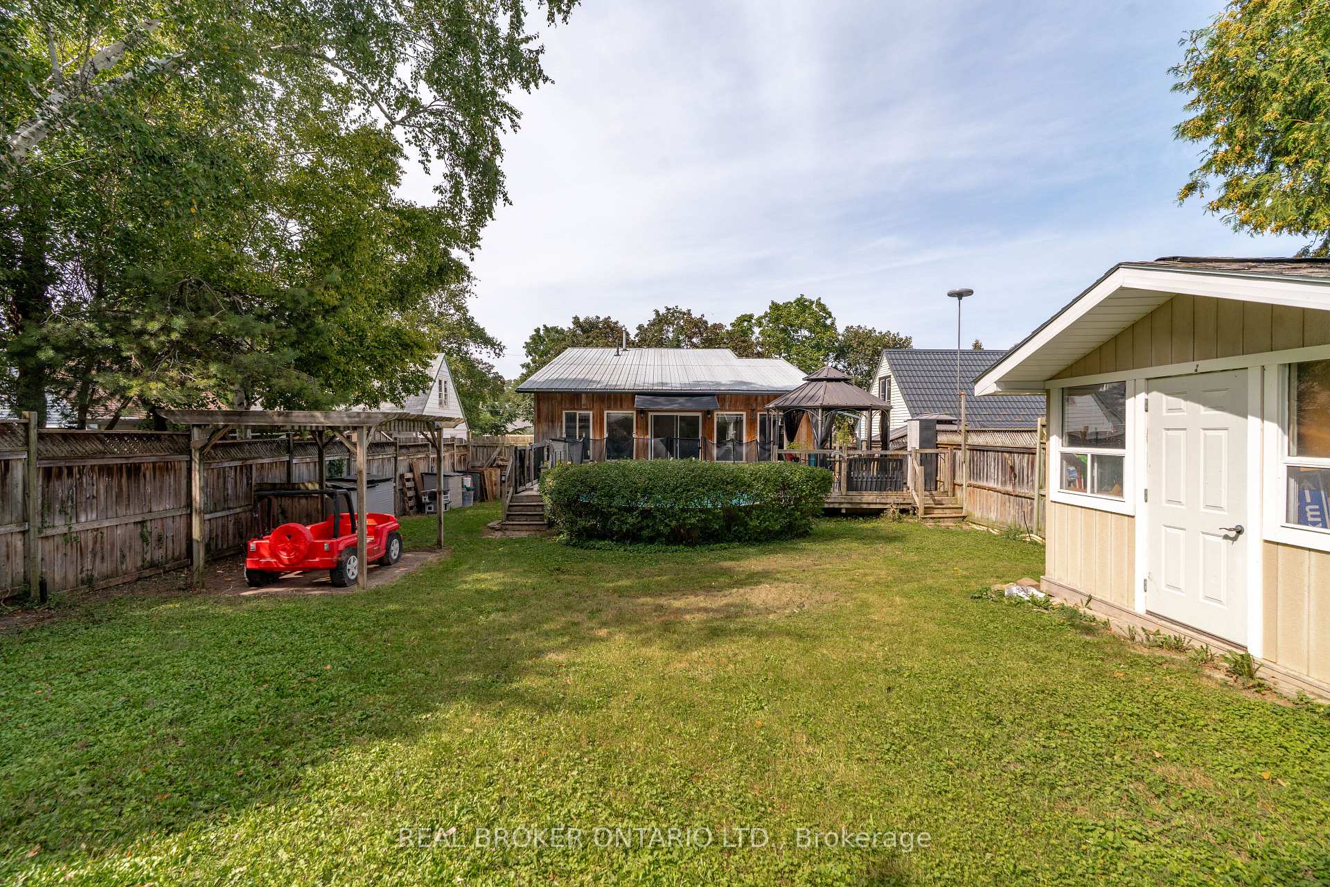 Photo 42 of 35 Perth Road, Kitchener, St. Marys Hospital — HOMEH