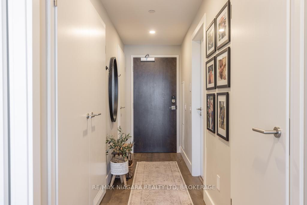 Photo 2 of Unit 302, 57 Lakeport Road, St. Catharines, Port Dalhousie — HOMEH