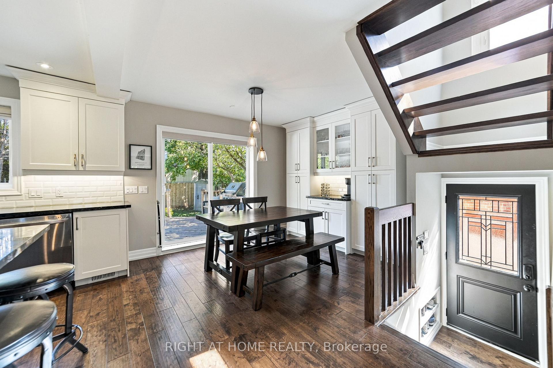 Photo 9 of 58 Uplands Avenue, Hamilton, Westdale — HOMEH