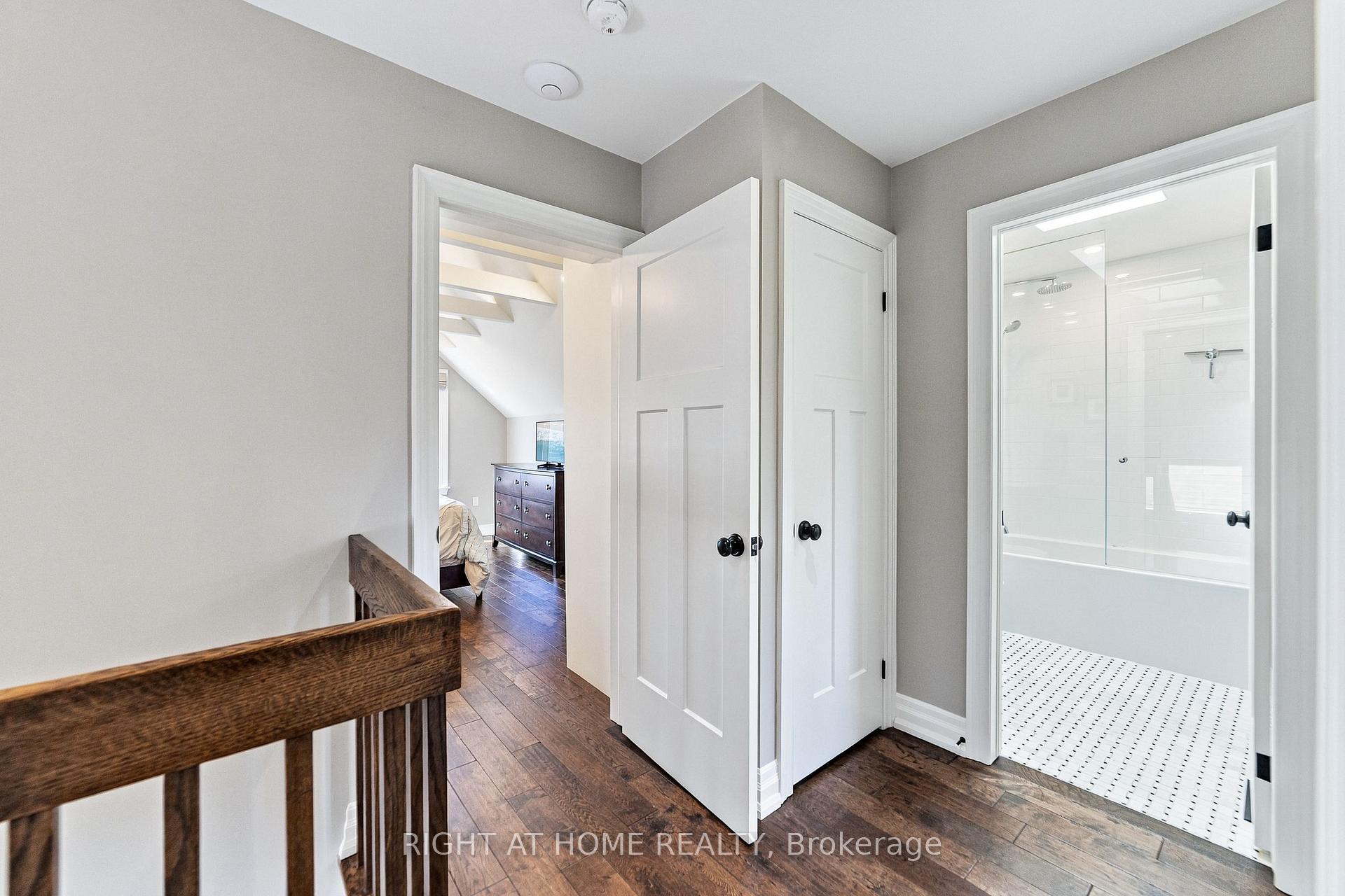 Photo 15 of 58 Uplands Avenue, Hamilton, Westdale — HOMEH