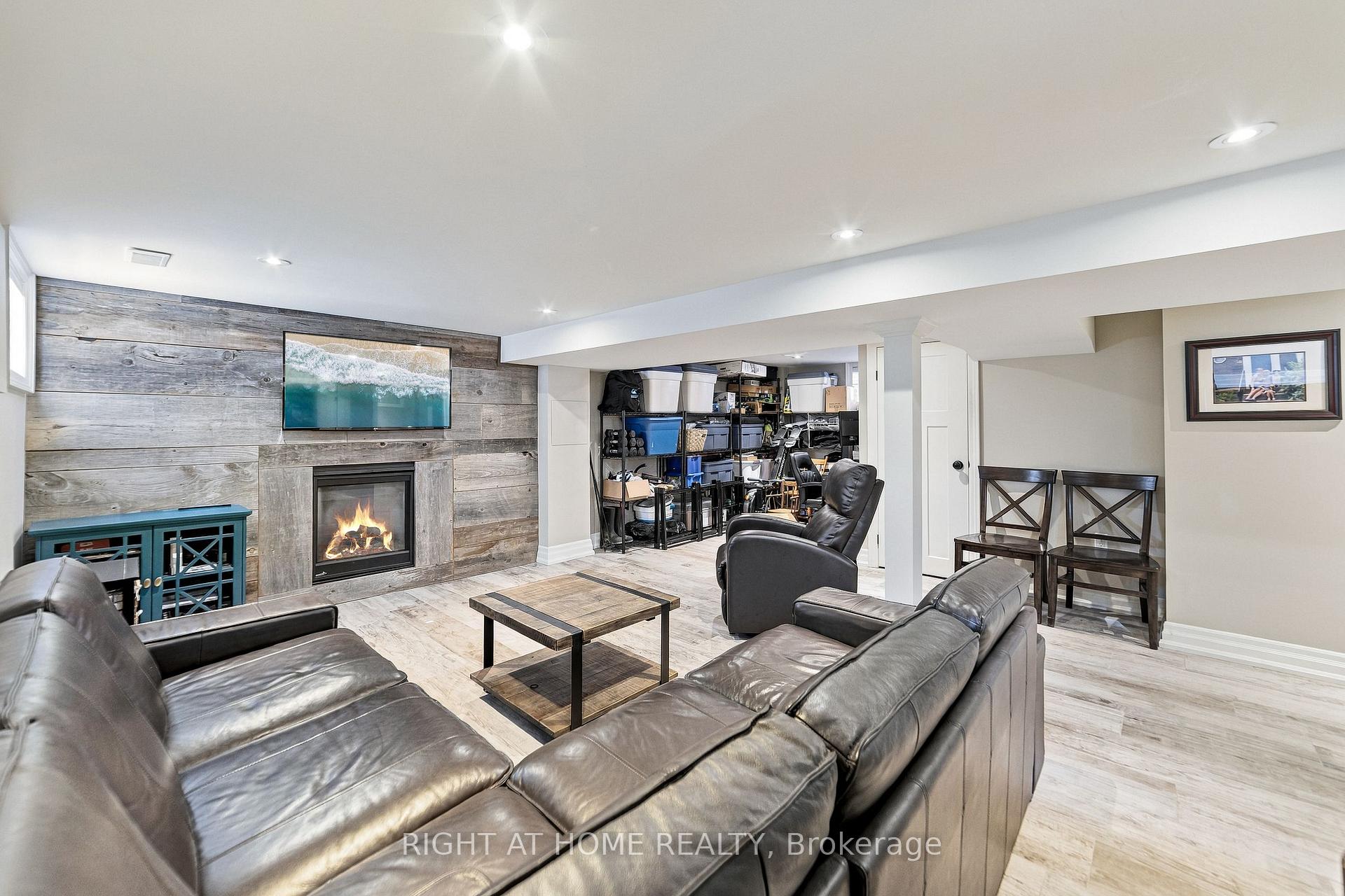 Photo 24 of 58 Uplands Avenue, Hamilton, Westdale — HOMEH