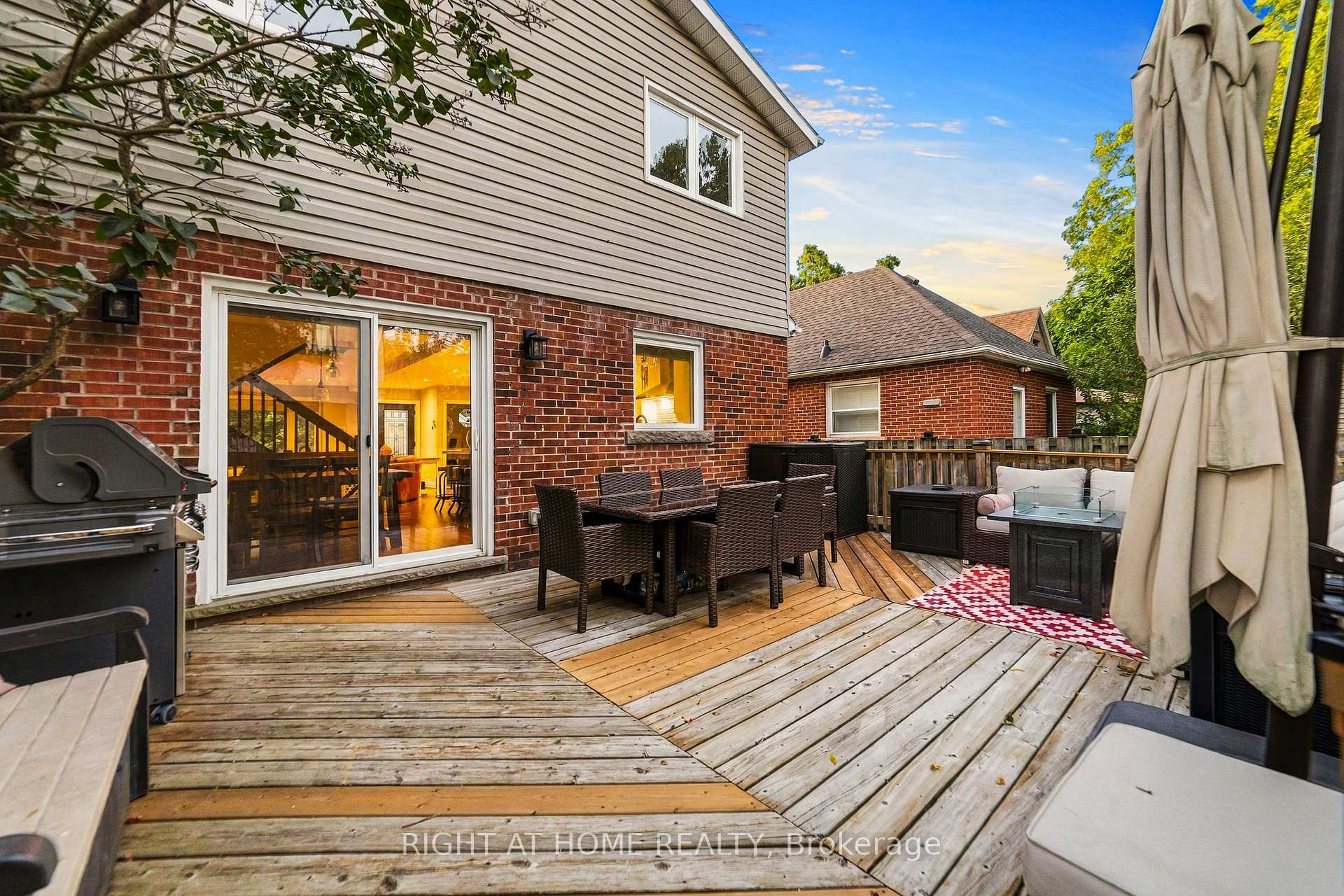 Photo 32 of 58 Uplands Avenue, Hamilton, Westdale — HOMEH