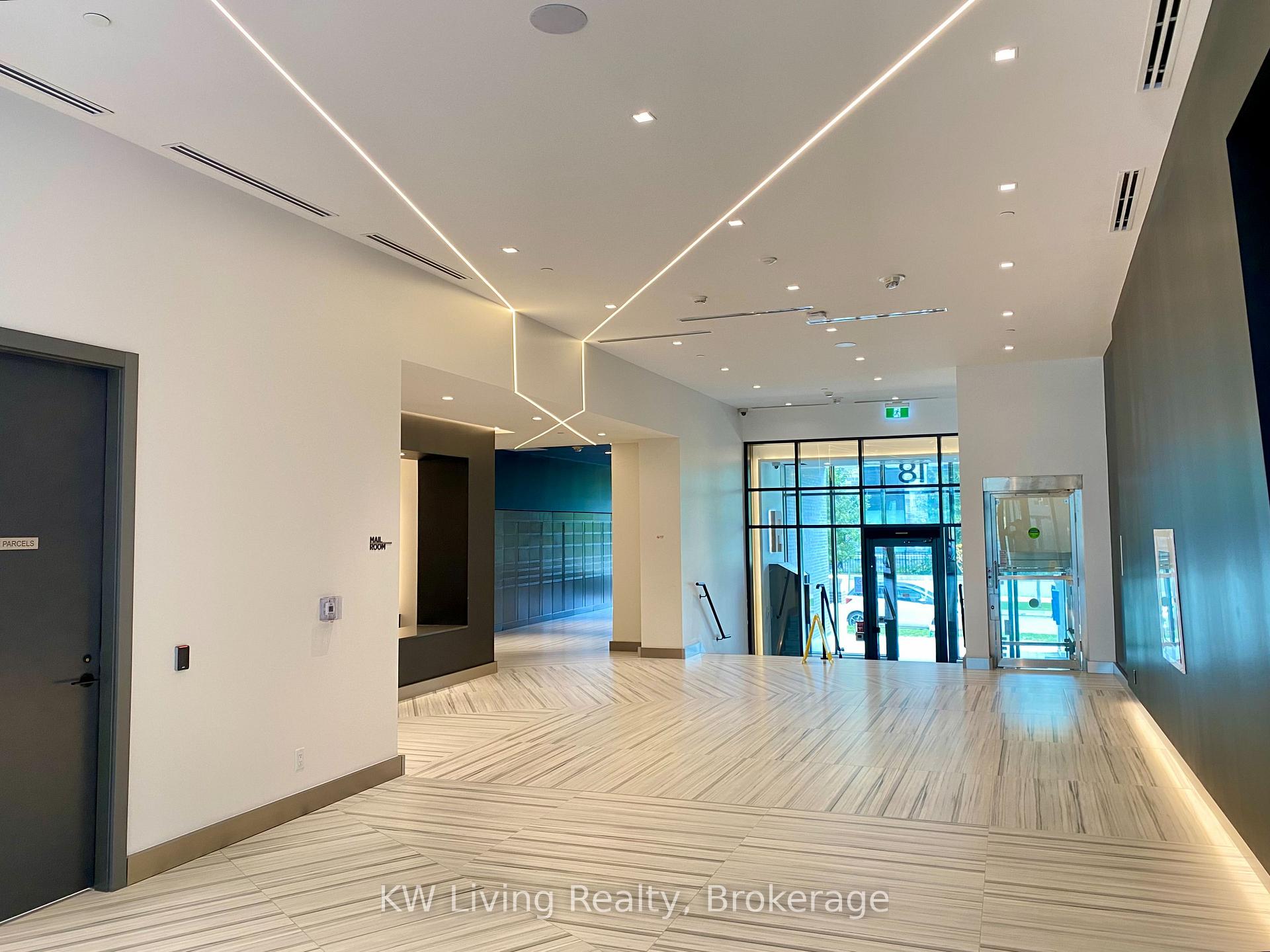 Photo 6 of Unit 1903, 18 Water Walk Drive, Markham, Unionville — HOMEH