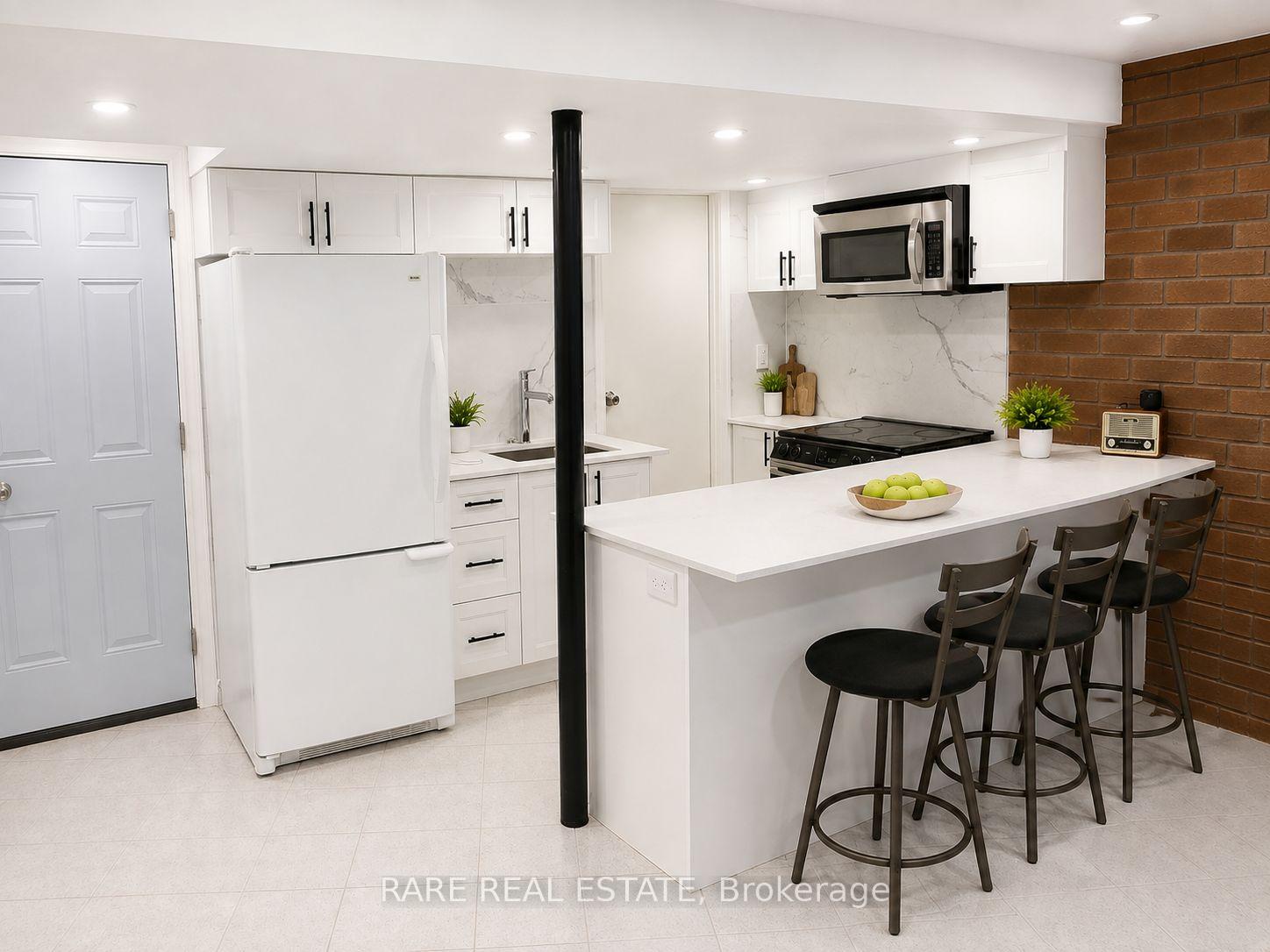 Photo of Unit 1, 130 Glen Shields Avenue