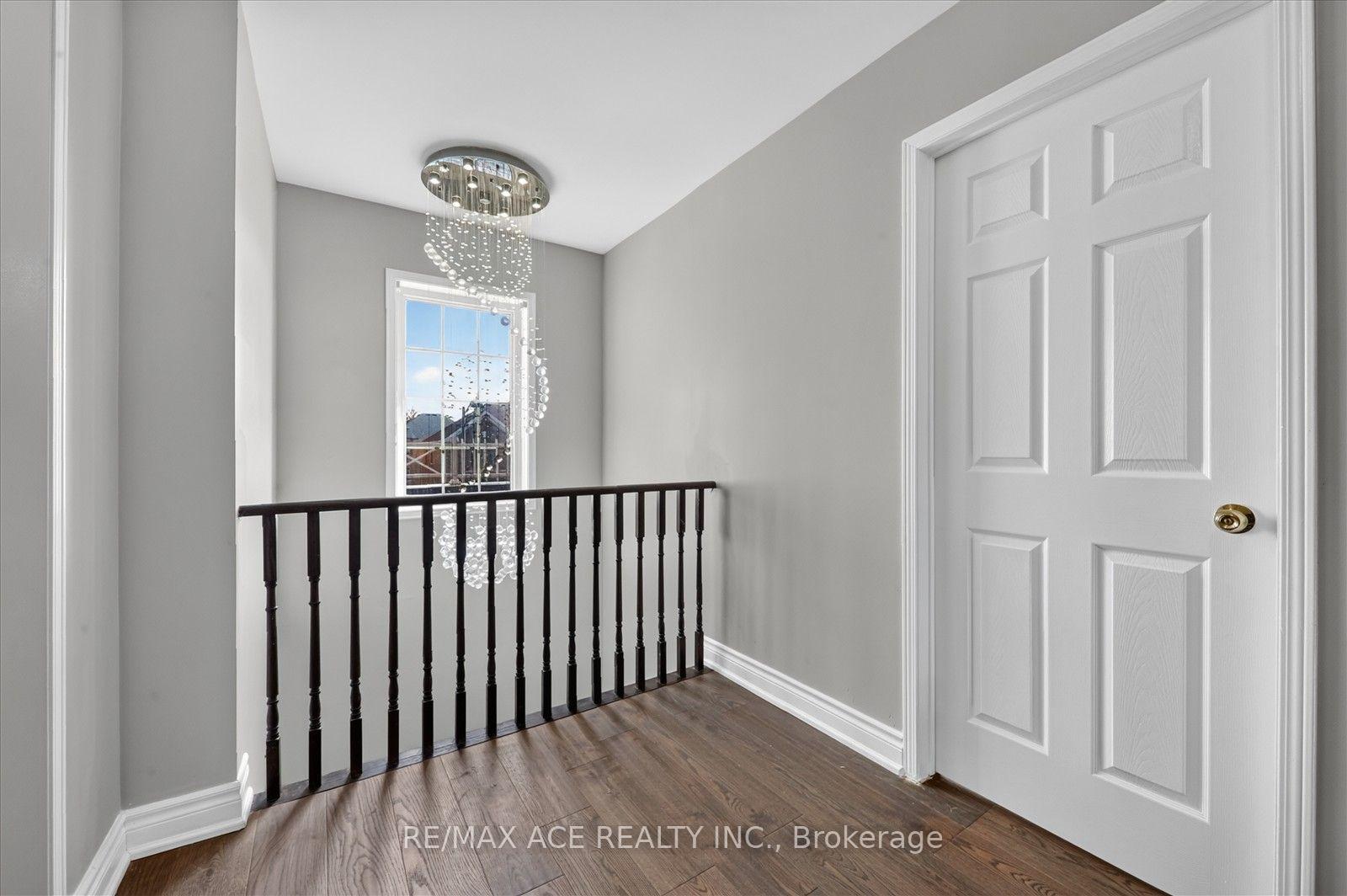 Photo 20 of 39 Skelton Crescent, Ajax, Central East — HOMEH