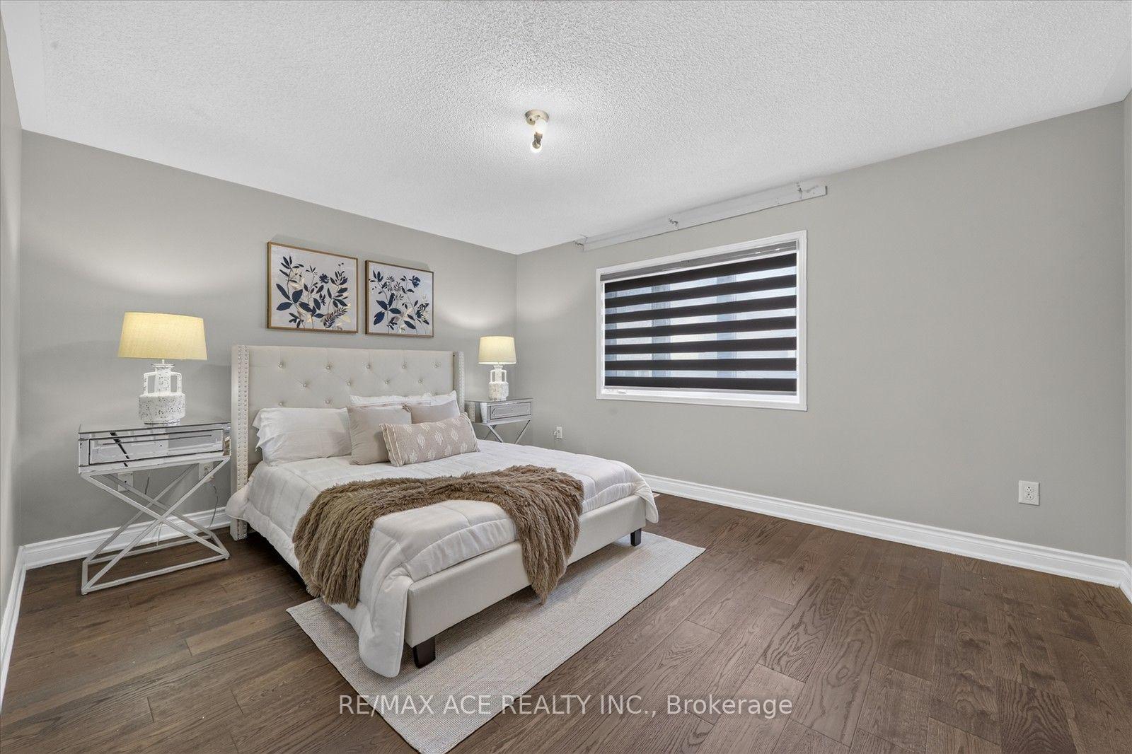 Photo 23 of 39 Skelton Crescent, Ajax, Central East — HOMEH