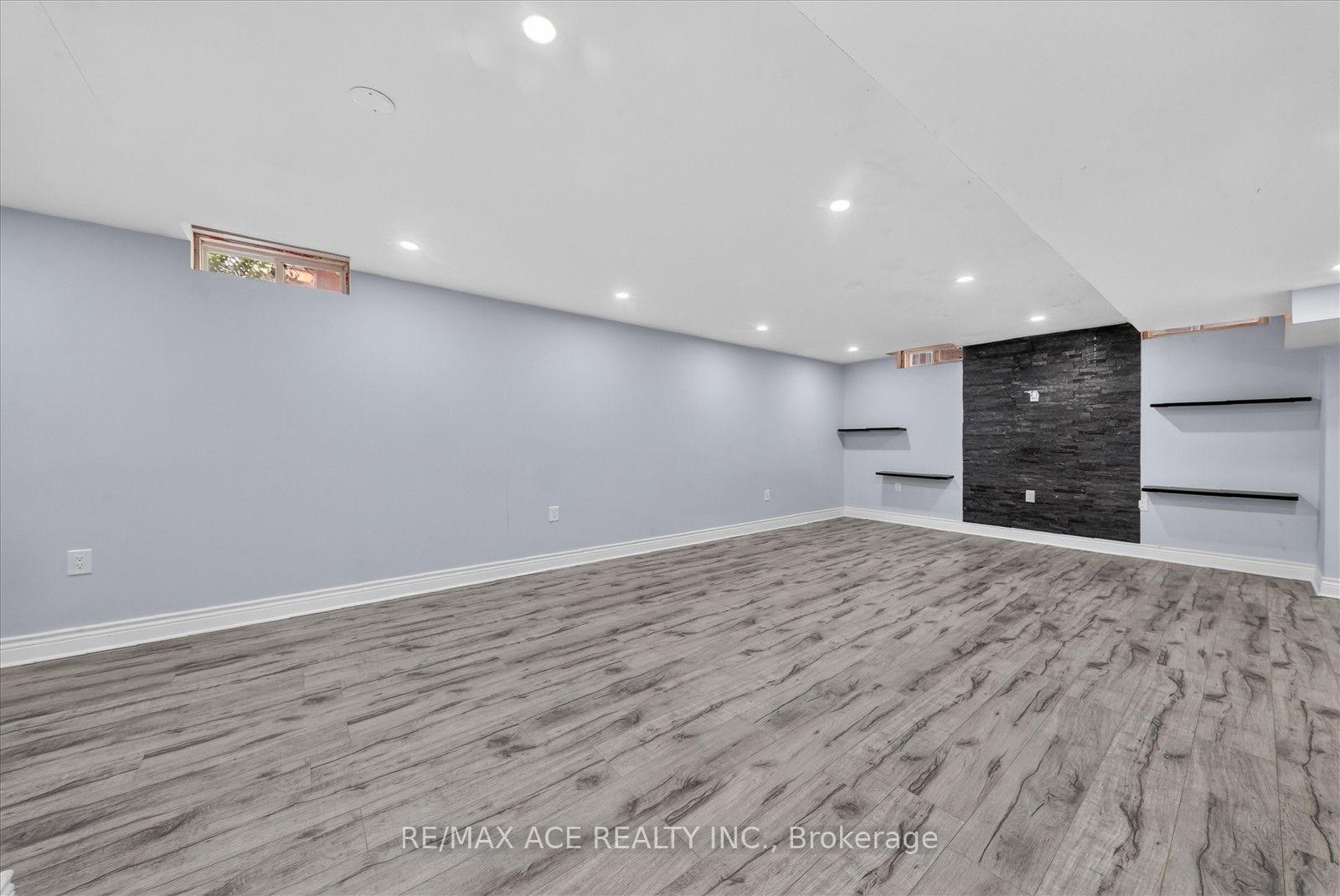 Photo 39 of 39 Skelton Crescent, Ajax, Central East — HOMEH