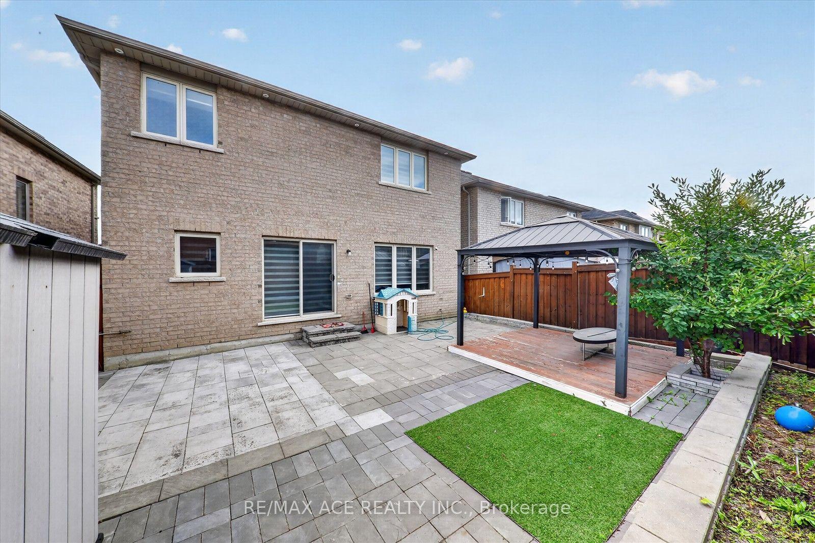 Photo 49 of 39 Skelton Crescent, Ajax, Central East — HOMEH
