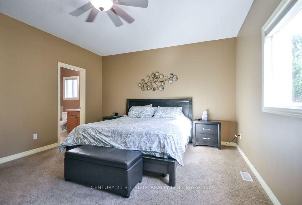 Photo 14 of 21 Armeda Clow Crescent, Essa, Angus — HOMEH
