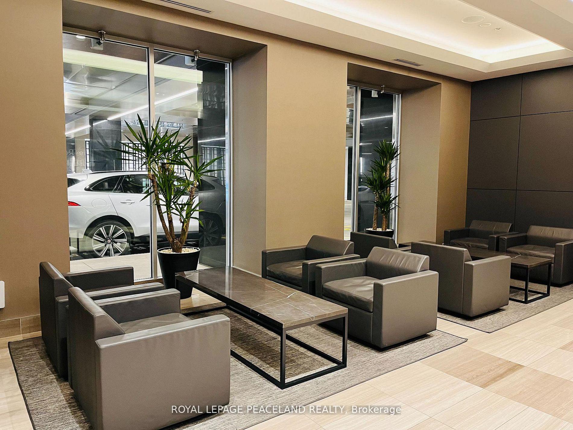 Photo 5 of Unit 1607, 111 St. Clair Avenue W, Toronto, Yonge-St. Clair — HOMEH