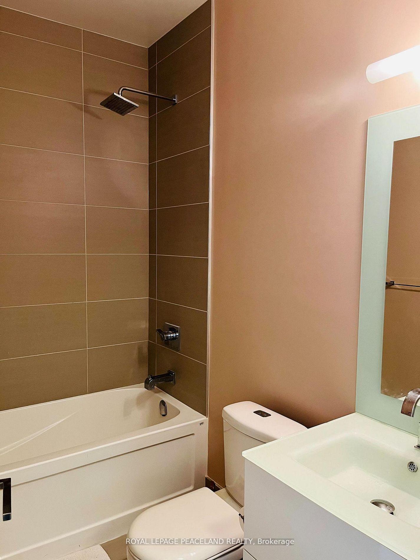 Photo 18 of Unit 1607, 111 St. Clair Avenue W, Toronto, Yonge-St. Clair — HOMEH