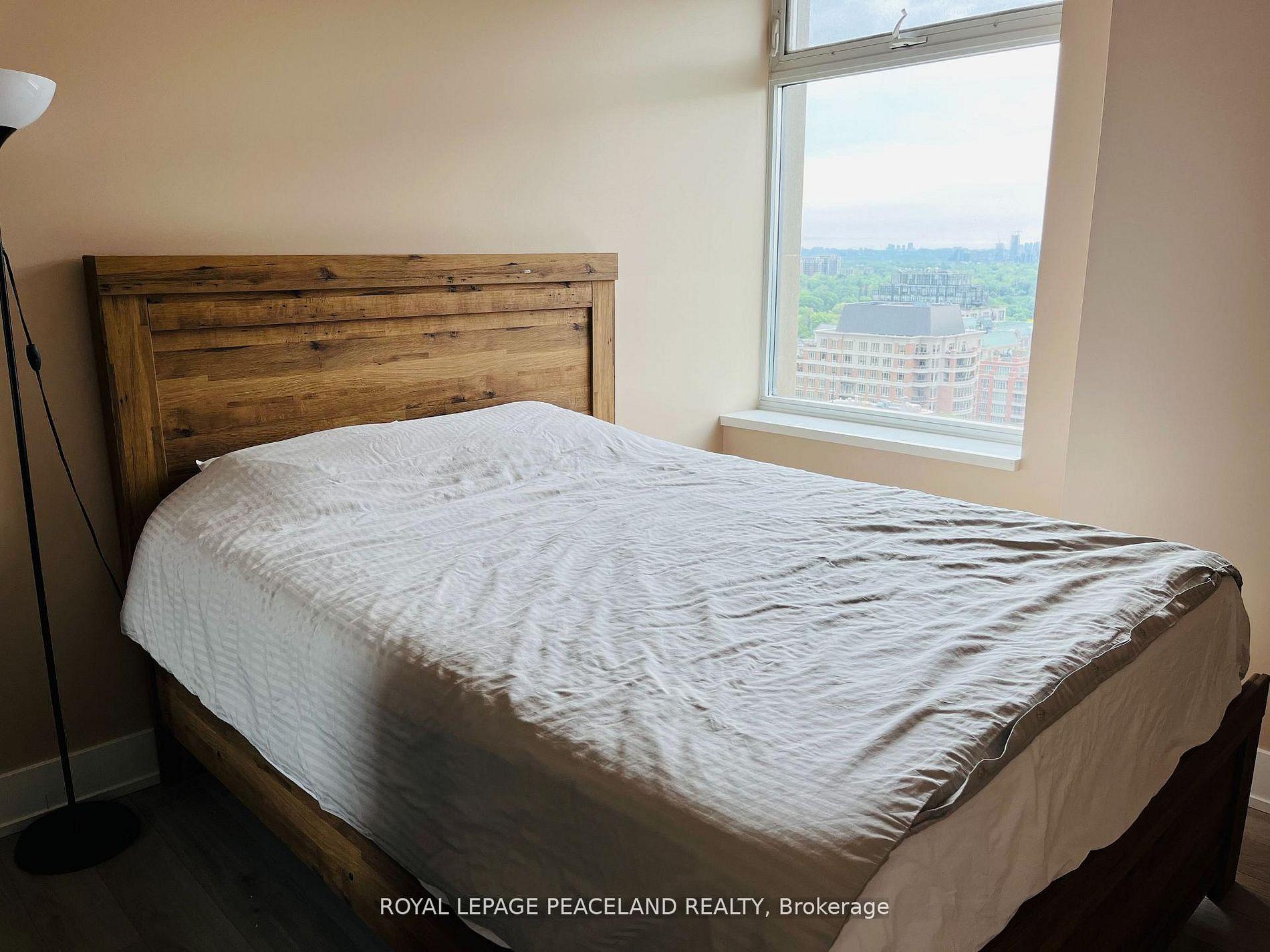Photo 20 of Unit 1607, 111 St. Clair Avenue W, Toronto, Yonge-St. Clair — HOMEH