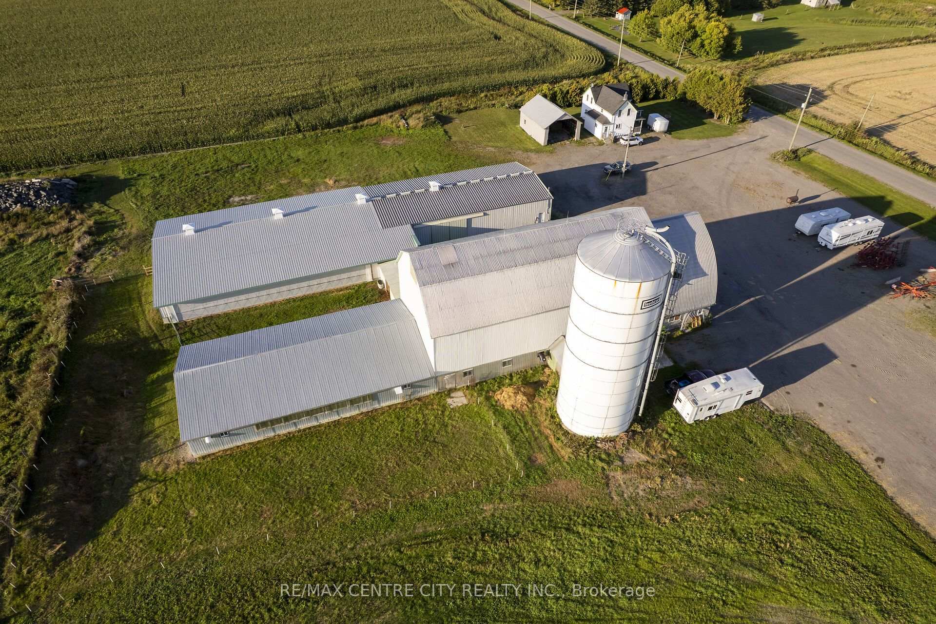 Photo 13 of 258373 Hillview Road, Timiskaming, TIM - Outside - Rural — HOMEH