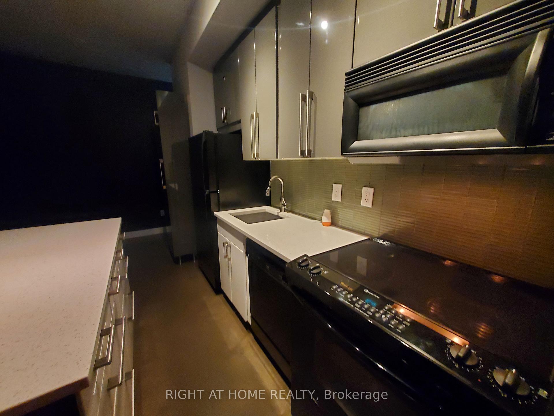 Photo 17 of Unit 808, 180 York Street, Ottawa, Lower Town/Byward Market — HOMEH