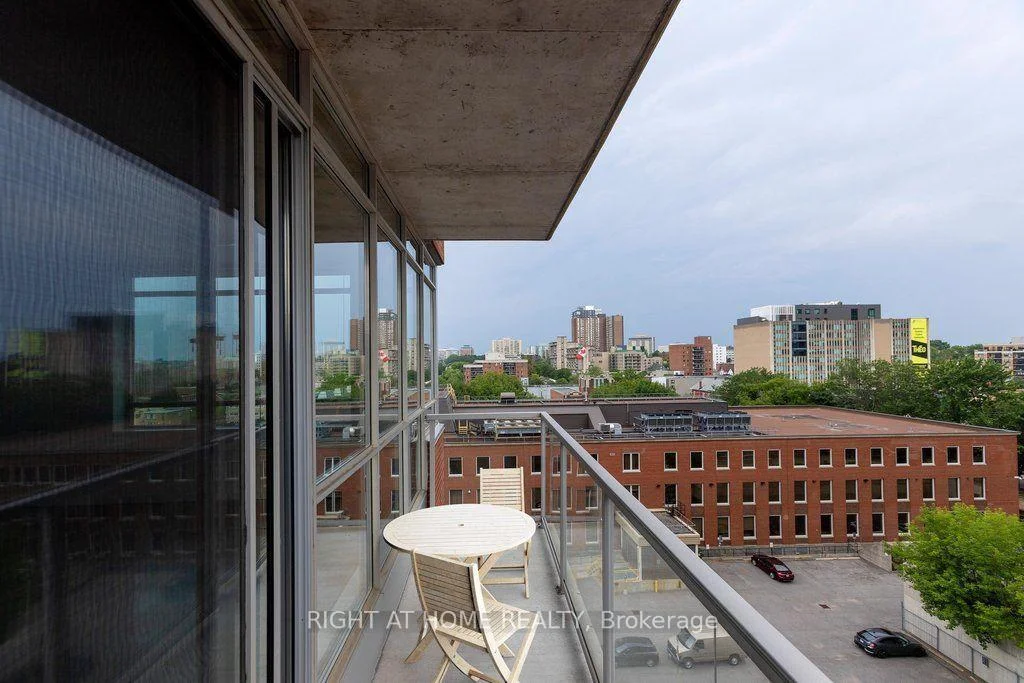 Photo 16 of Unit 808, 180 York Street, Ottawa, Lower Town/Byward Market — HOMEH
