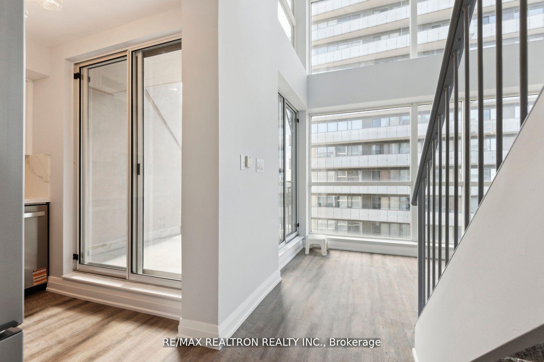 Photo 10 of Unit 906, 18 Merton Street, Toronto, Mount Pleasant West — HOMEH