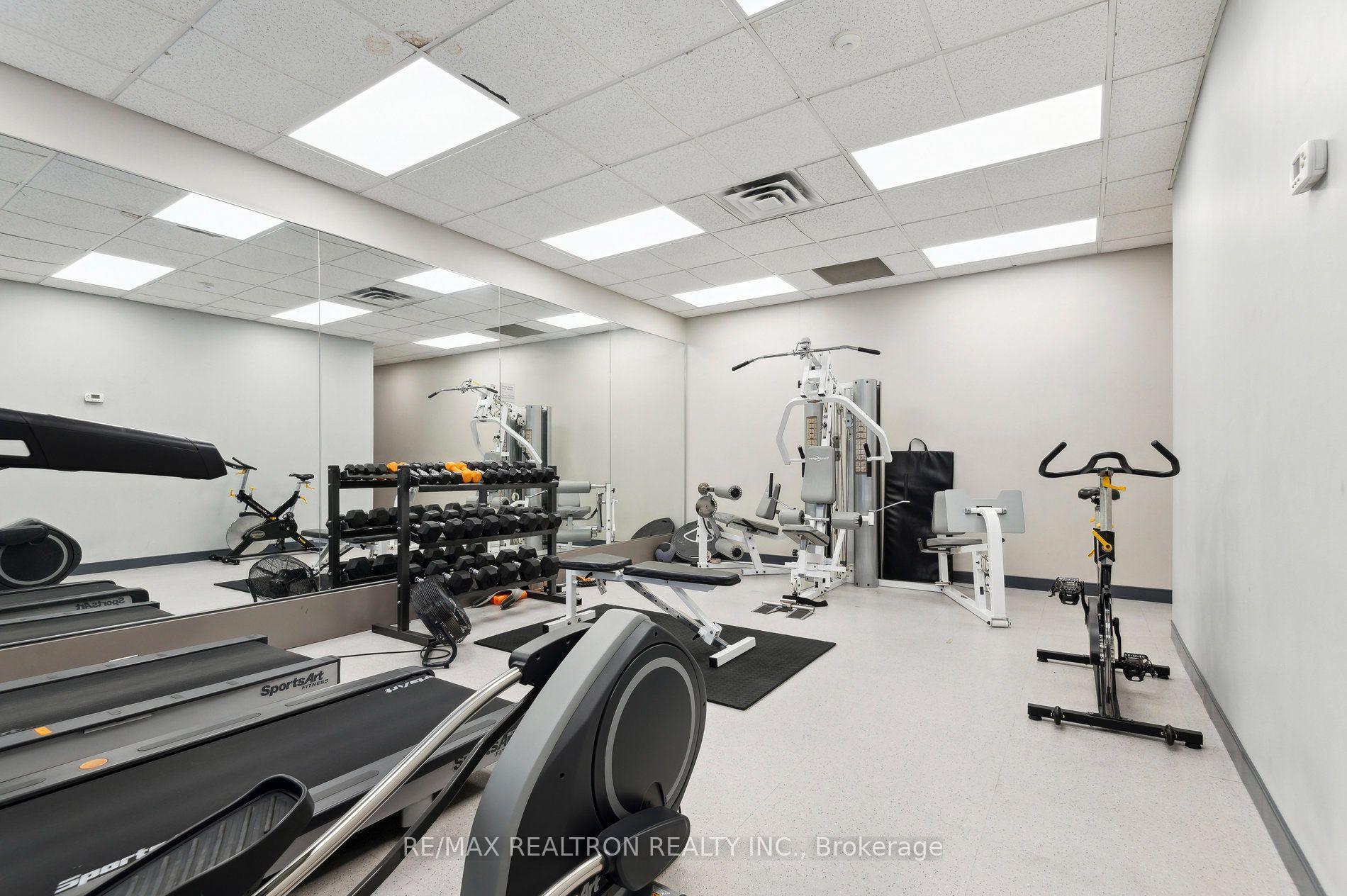 Photo 49 of Unit 906, 18 Merton Street, Toronto, Mount Pleasant West — HOMEH