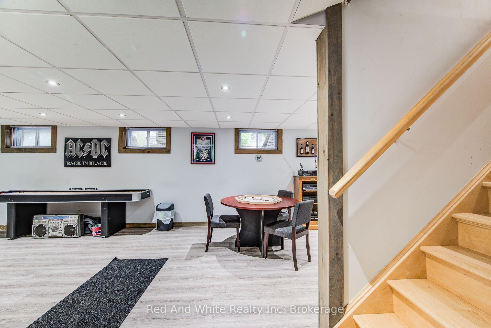 Photo 21 of 192 Warren Road, Kitchener, Meinzinger — HOMEH