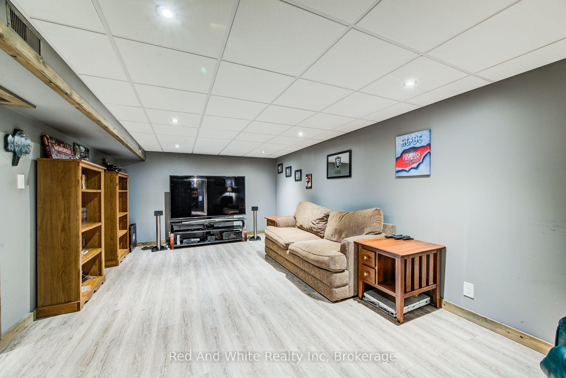 Photo 27 of 192 Warren Road, Kitchener, Meinzinger — HOMEH