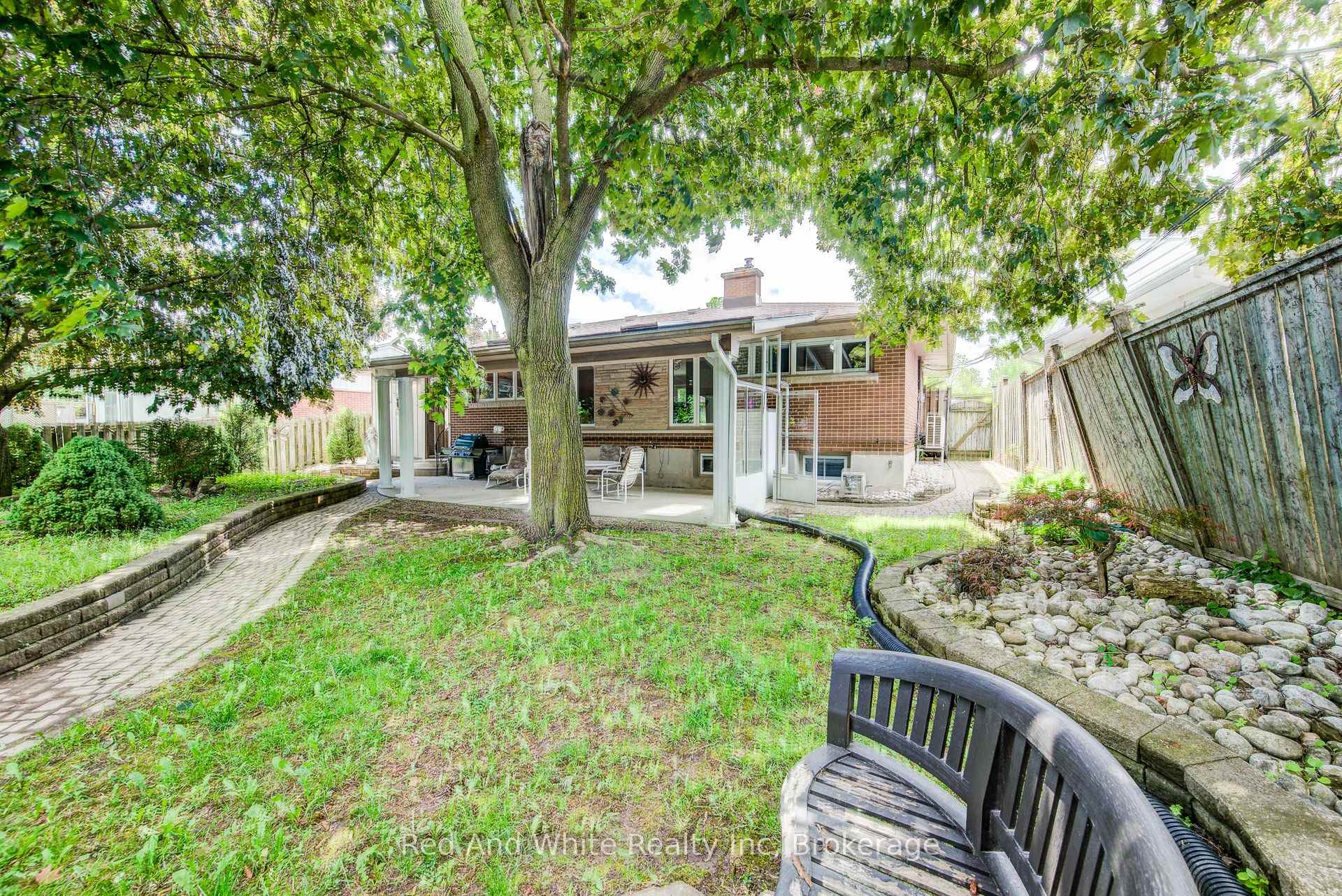 Photo 35 of 192 Warren Road, Kitchener, Meinzinger — HOMEH