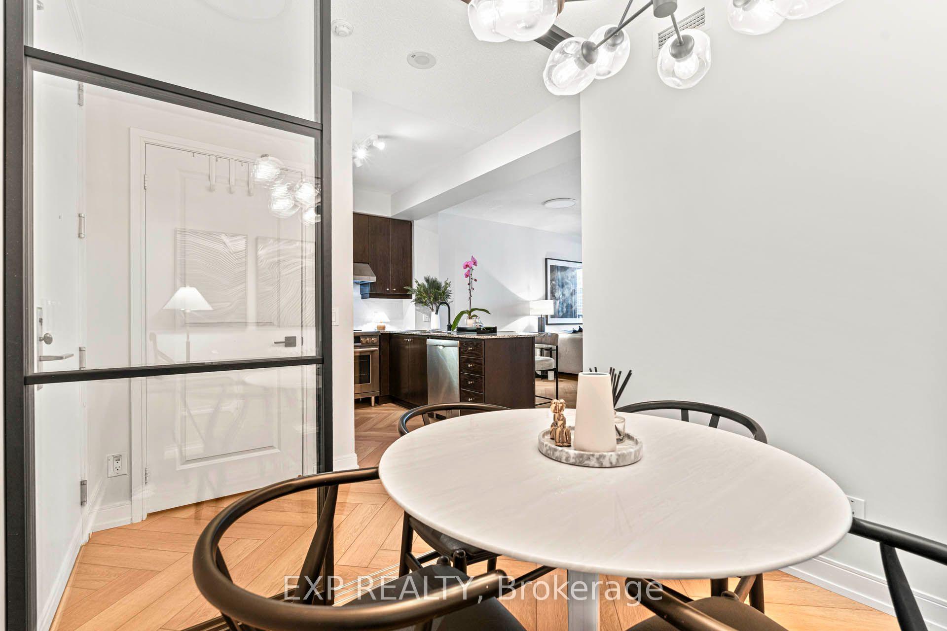Photo 8 of Unit 604, 38 The Esplanade Avenue, Toronto, Waterfront Communities — HOMEH