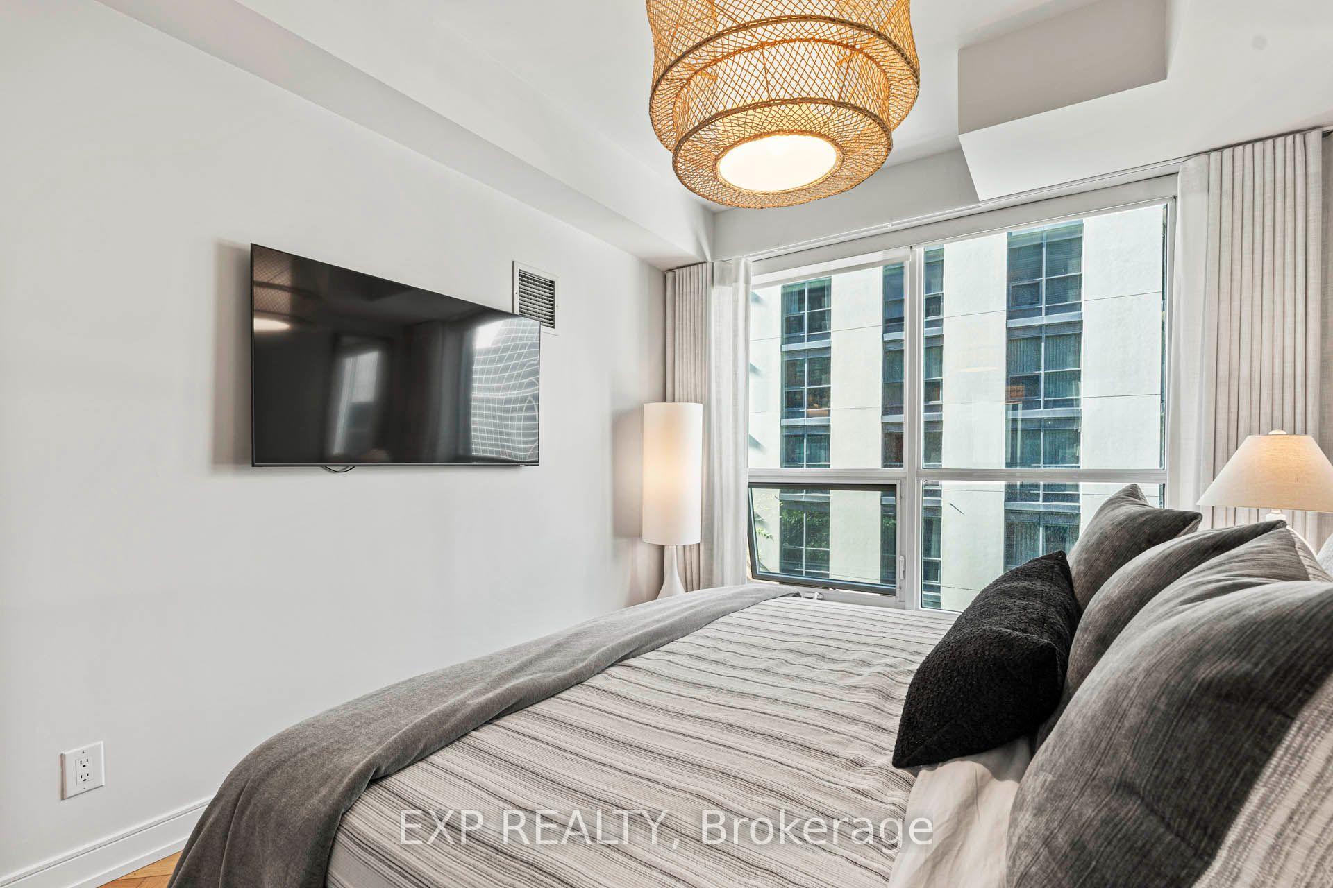 Photo 16 of Unit 604, 38 The Esplanade Avenue, Toronto, Waterfront Communities — HOMEH