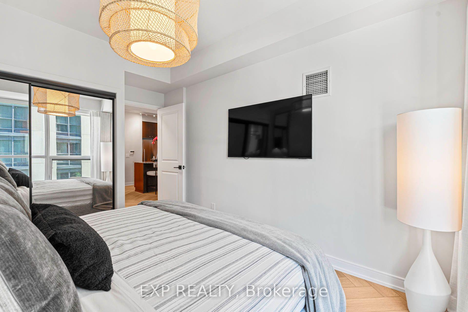 Photo 17 of Unit 604, 38 The Esplanade Avenue, Toronto, Waterfront Communities — HOMEH