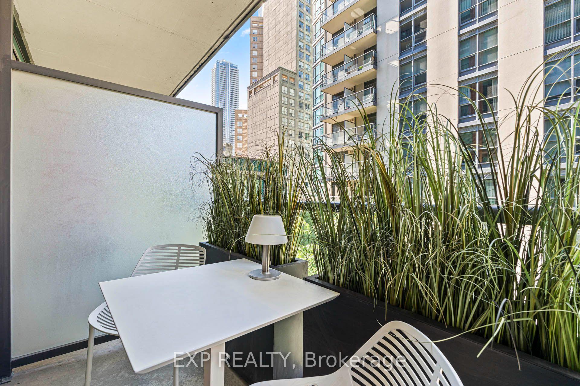 Photo 20 of Unit 604, 38 The Esplanade Avenue, Toronto, Waterfront Communities — HOMEH