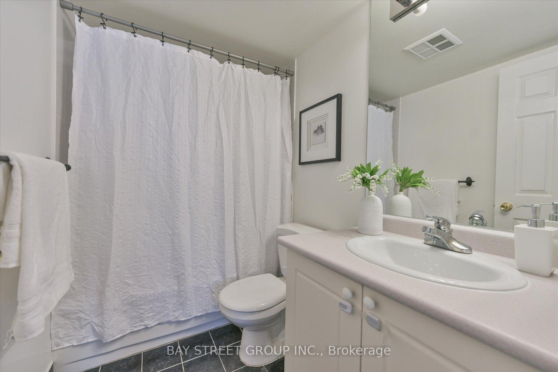 Photo 23 of Unit 1210, 260 Doris Avenue, North York, Willowdale East — HOMEH