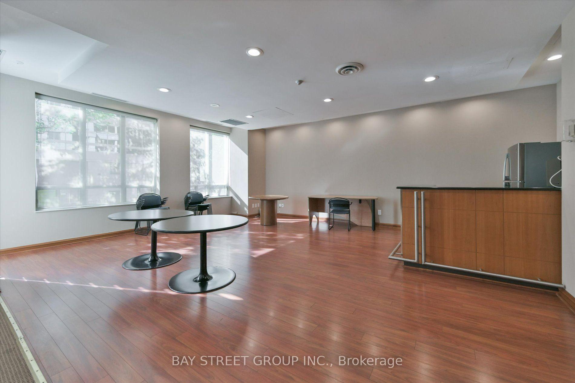 Photo 35 of Unit 1210, 260 Doris Avenue, North York, Willowdale East — HOMEH