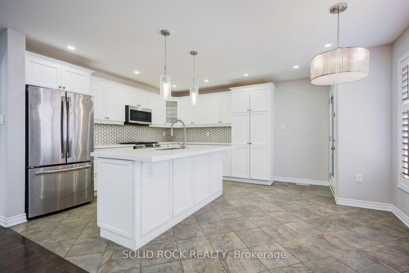 Photo 11 of 358 Laundon Terrace, Milton, Scott — HOMEH