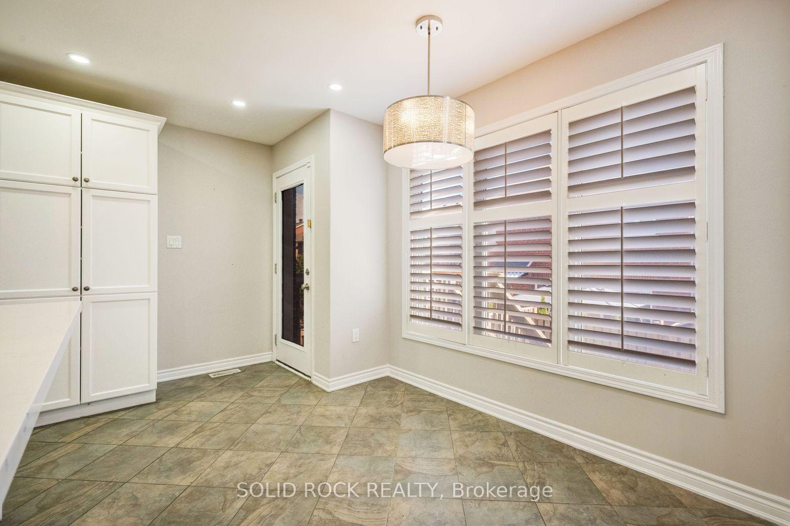 Photo 15 of 358 Laundon Terrace, Milton, Scott — HOMEH