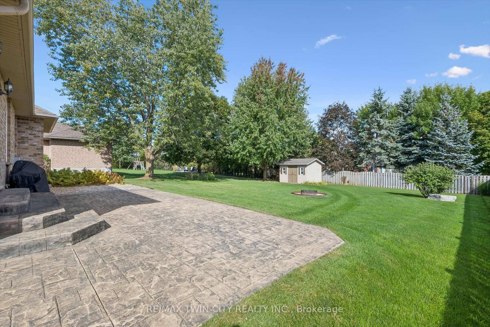 Photo 25 of 8 Chancellor Drive, Woolwich — HOMEH