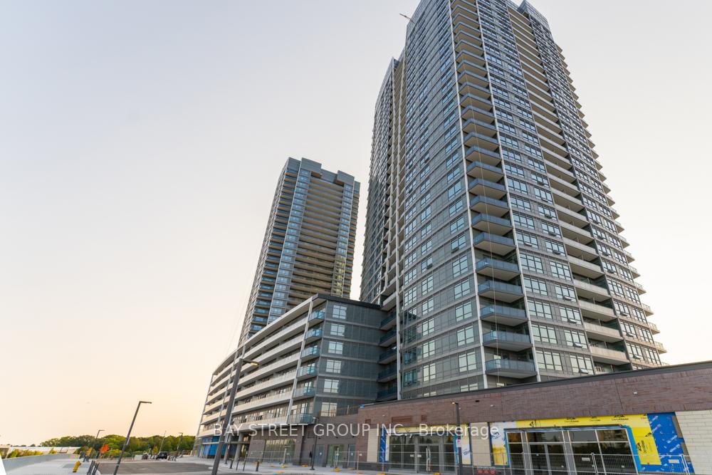 Photo 1 of Unit 1005 B, 50 Upper Mall Way, Vaughan, Brownridge — HOMEH