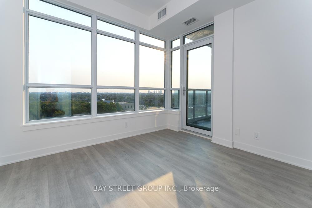 Photo 9 of Unit 1005 B, 50 Upper Mall Way, Vaughan, Brownridge — HOMEH