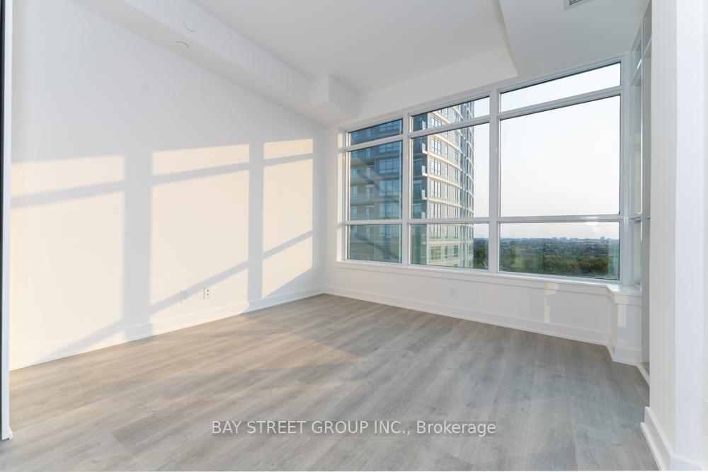 Photo 10 of Unit 1005 B, 50 Upper Mall Way, Vaughan, Brownridge — HOMEH