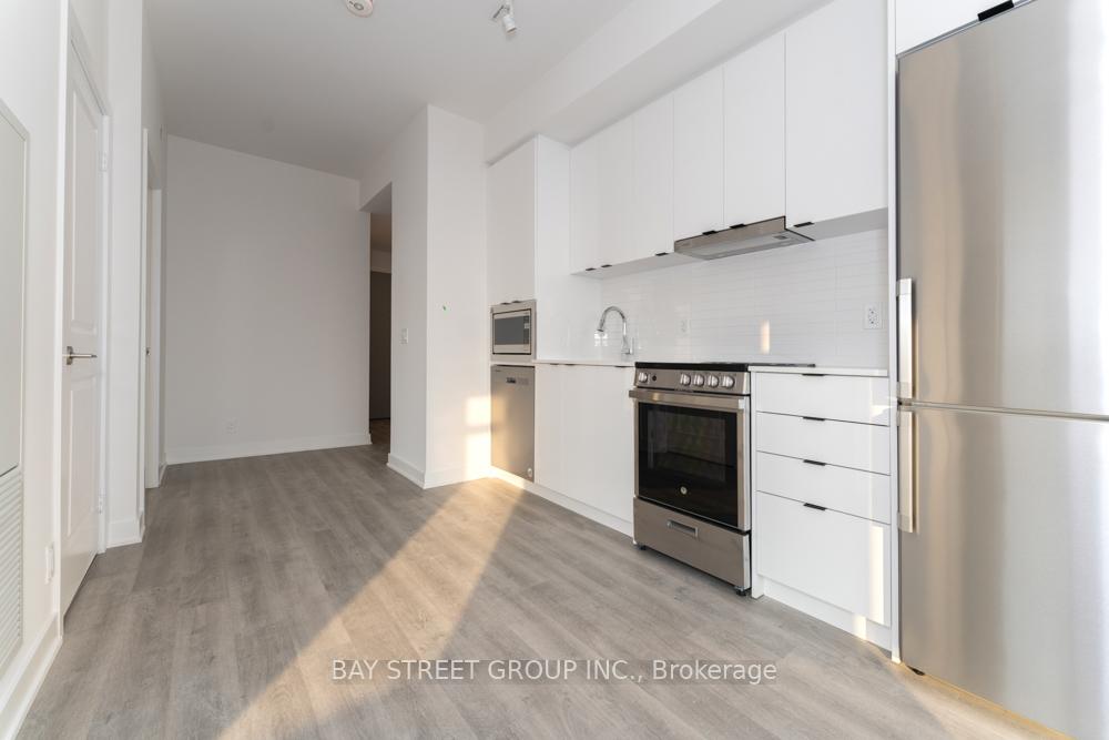 Photo 12 of Unit 1005 B, 50 Upper Mall Way, Vaughan, Brownridge — HOMEH