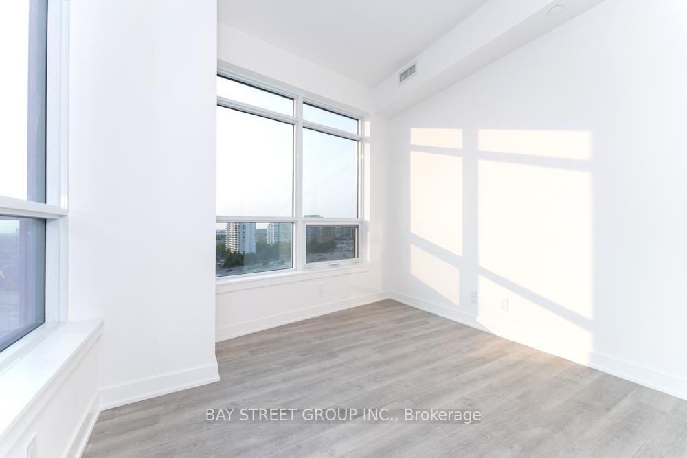 Photo 14 of Unit 1005 B, 50 Upper Mall Way, Vaughan, Brownridge — HOMEH