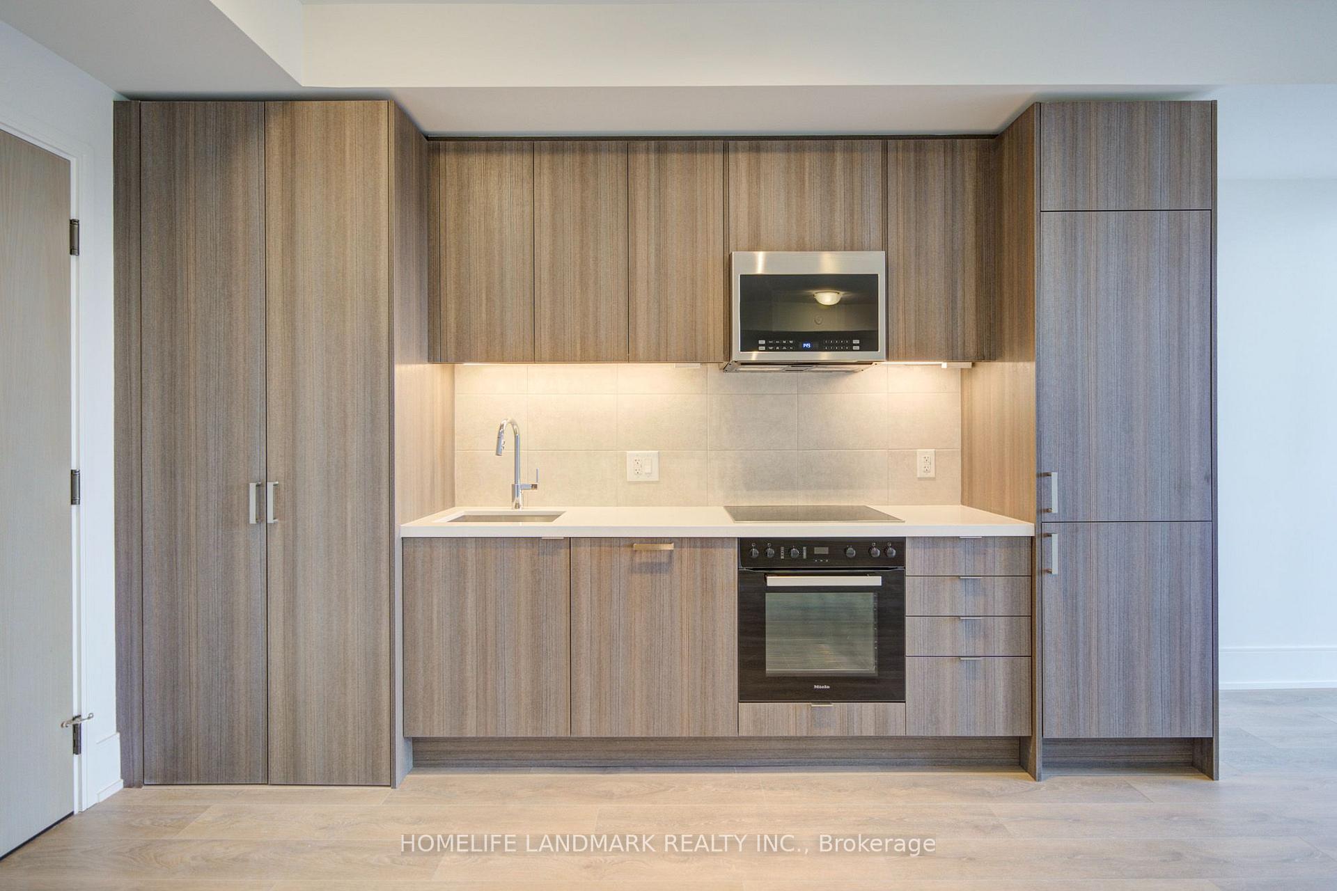 Photo 5 of Unit 310, 2450 Bloor Street W, Toronto, Lambton Baby Point — HOMEH