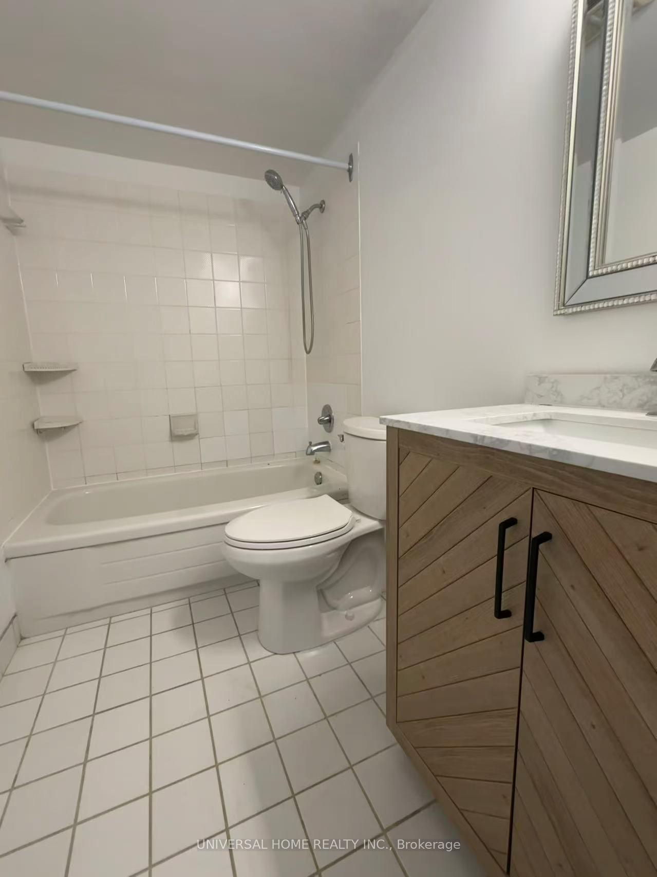 Photo 7 of Unit 808, 222 The Esplanade, Toronto, Waterfront Communities — HOMEH