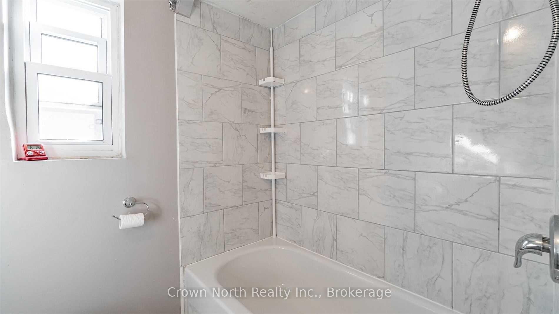 Photo 20 of 196 Blucher Street, Kitchener, Mount Hope Huron Park — HOMEH
