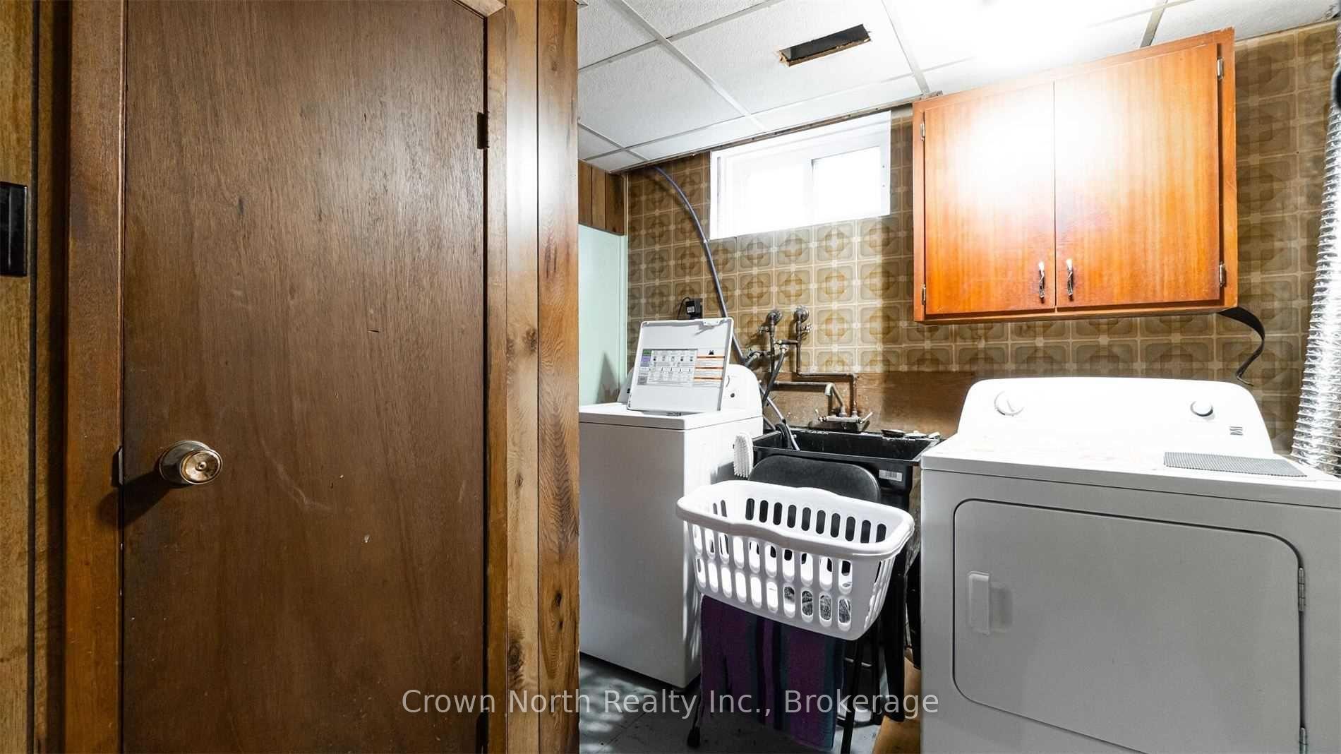 Photo 29 of 196 Blucher Street, Kitchener, Mount Hope Huron Park — HOMEH